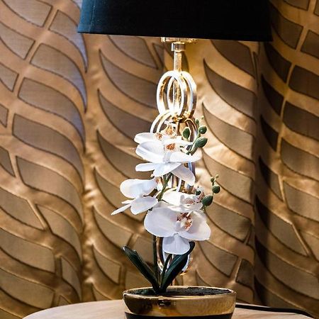 Clicktheflat Royal Route Warecka Apart Rooms 华沙 外观 照片