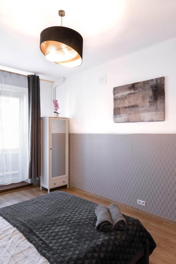 Clicktheflat Royal Route Warecka Apart Rooms 华沙 外观 照片